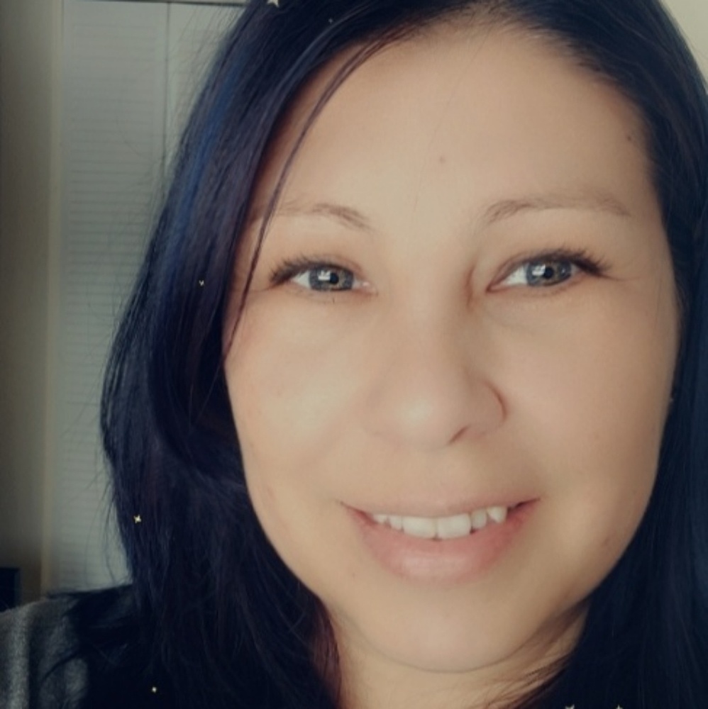 Meet your Posher, Magdalena